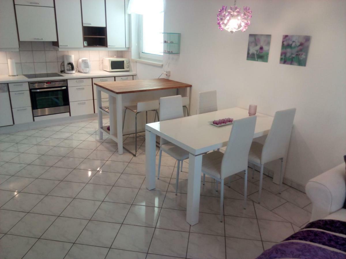 Orchidee Apartman Wiener Neudorf Kültér fotó